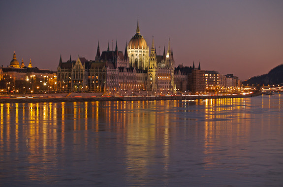 Картинка прогулка по дунаю